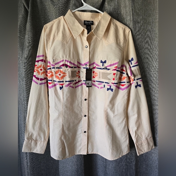 Wrangler Retro Peach Aztec Long Slv Pearl Snap Womens L NWT - Picture 1 of 6